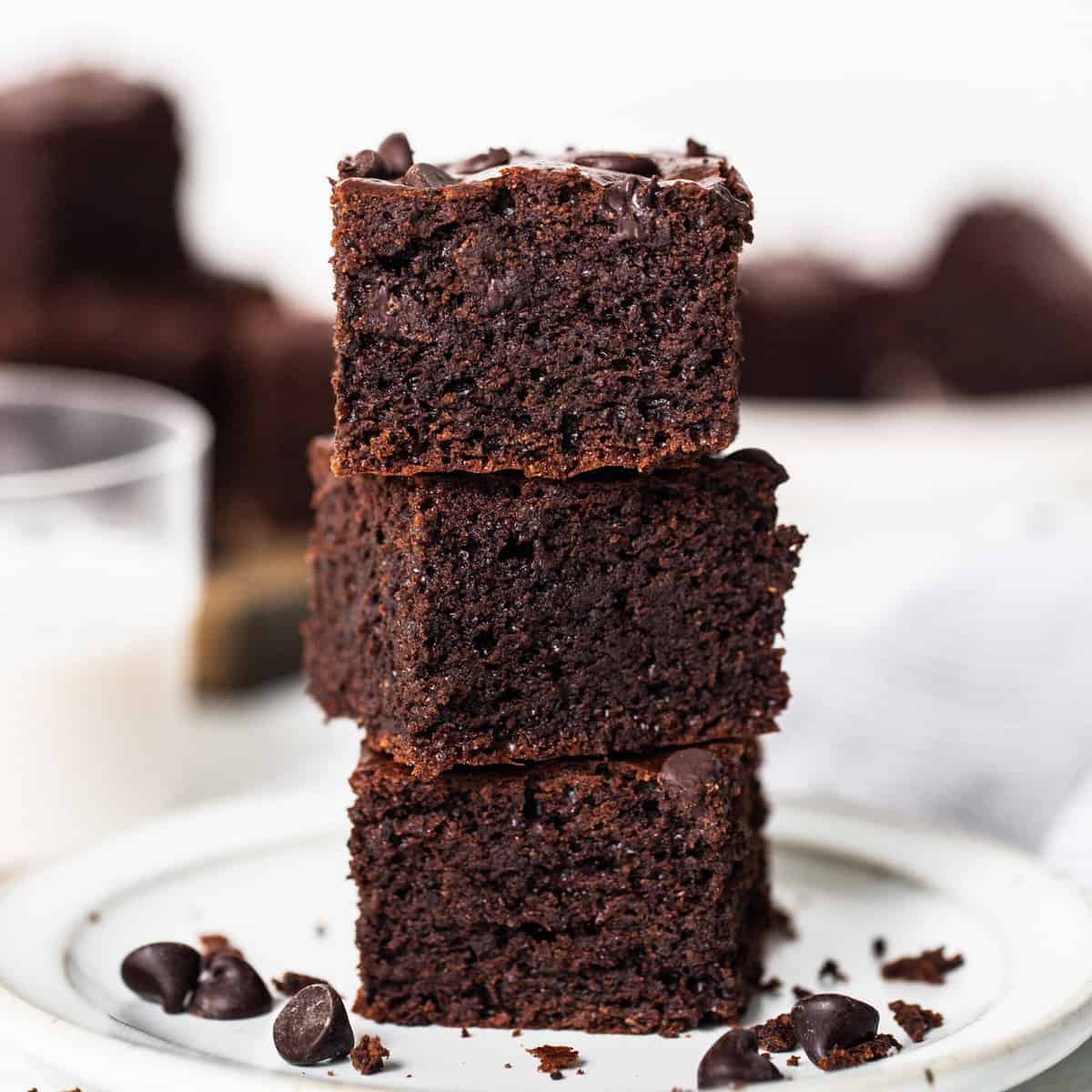 Indulge Guilt-Free: Decadent Flourless Peanut Butter Protein Brownies